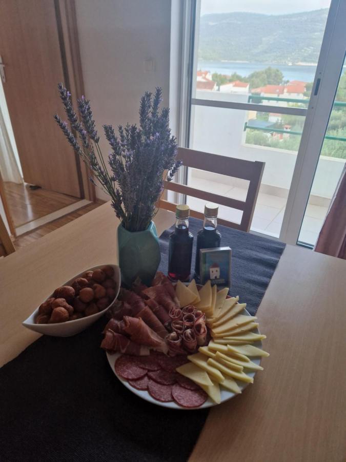 Апартаменти Apartman Relax Маріна Екстер'єр фото